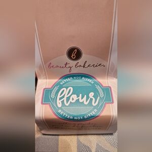 Beauty Bakery Translucent Setting Powder - Oat